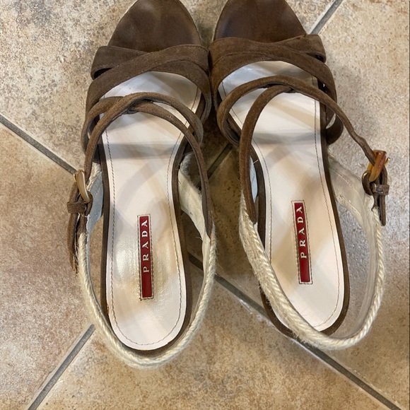 Brown wedge sandals - Picture 3 of 5